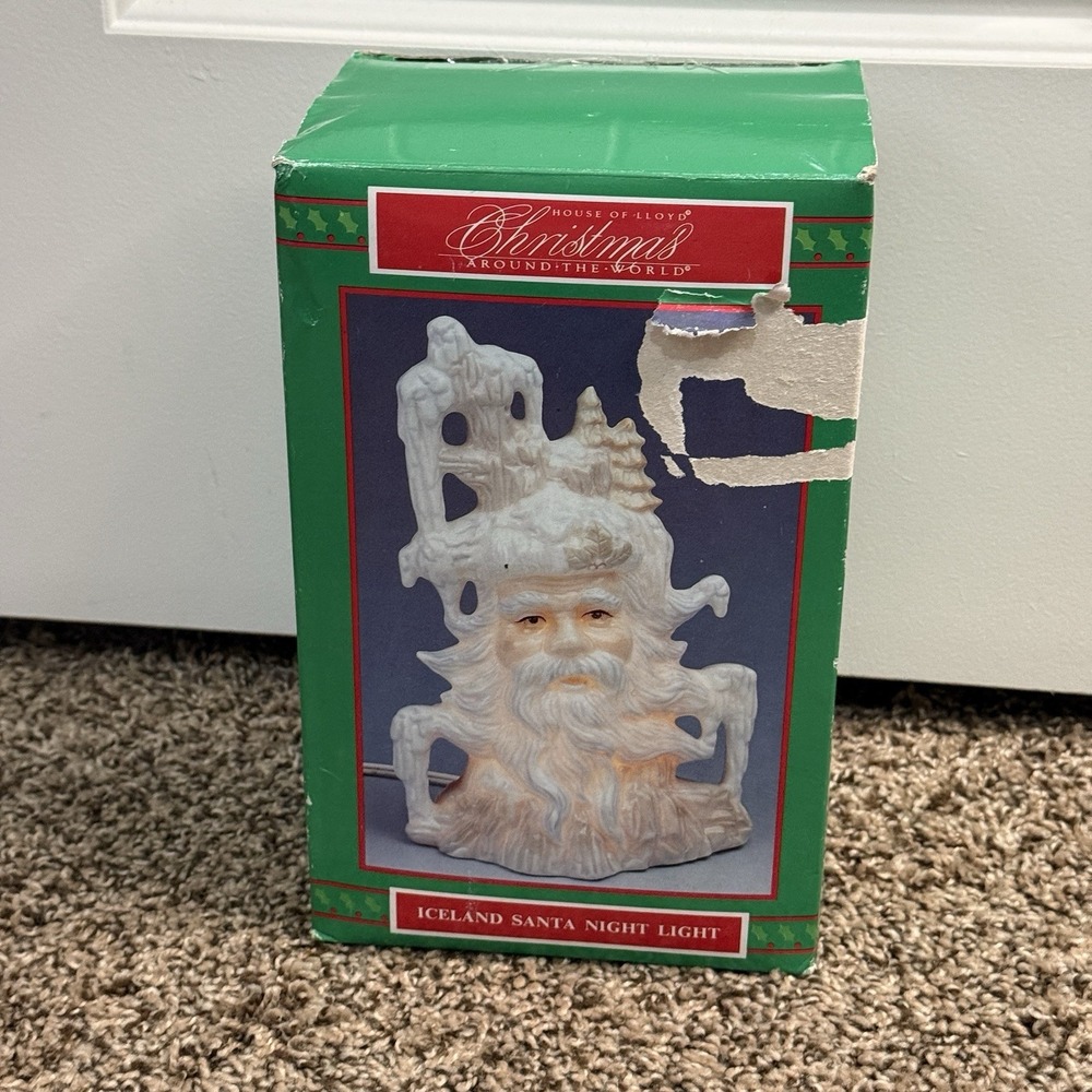 Vintage House of Lloyd Iceland Santa Night‎ Light | Christmas Around the World